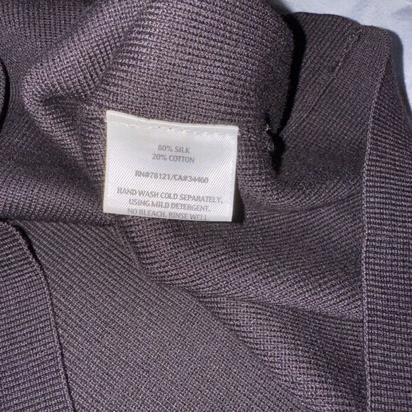 Eileen Fisher   Black Silk Stretch Jersey Scoop Neck Tank Top Size Medium - Picture 6 of 6